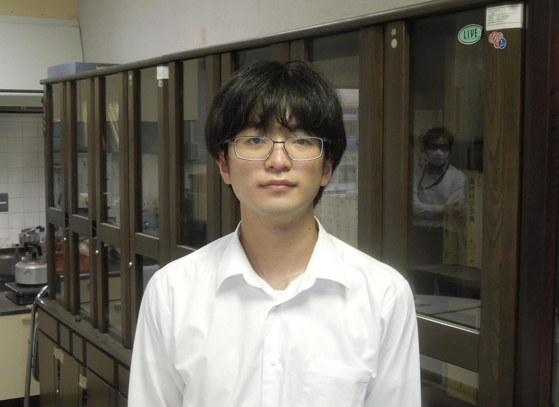 須山さん