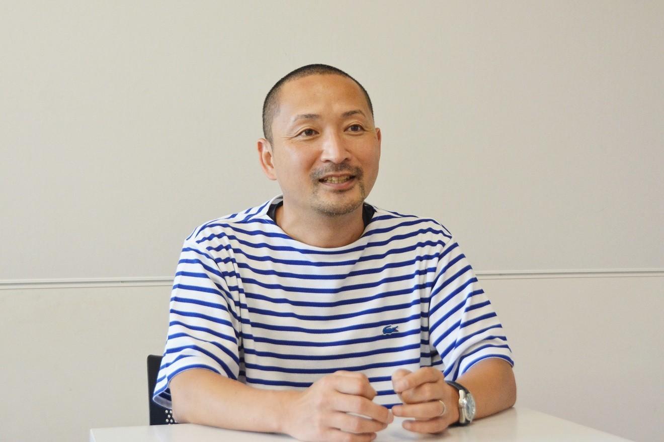 インタビューに応じる大畑方人先生