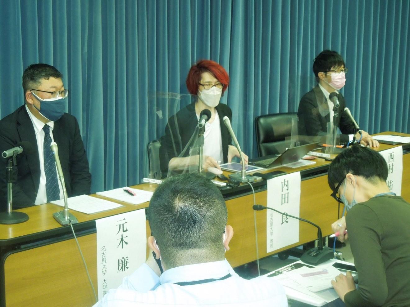 授業は準備不足、いじめ発見に不安　教員の「見えない残業」子どもに影