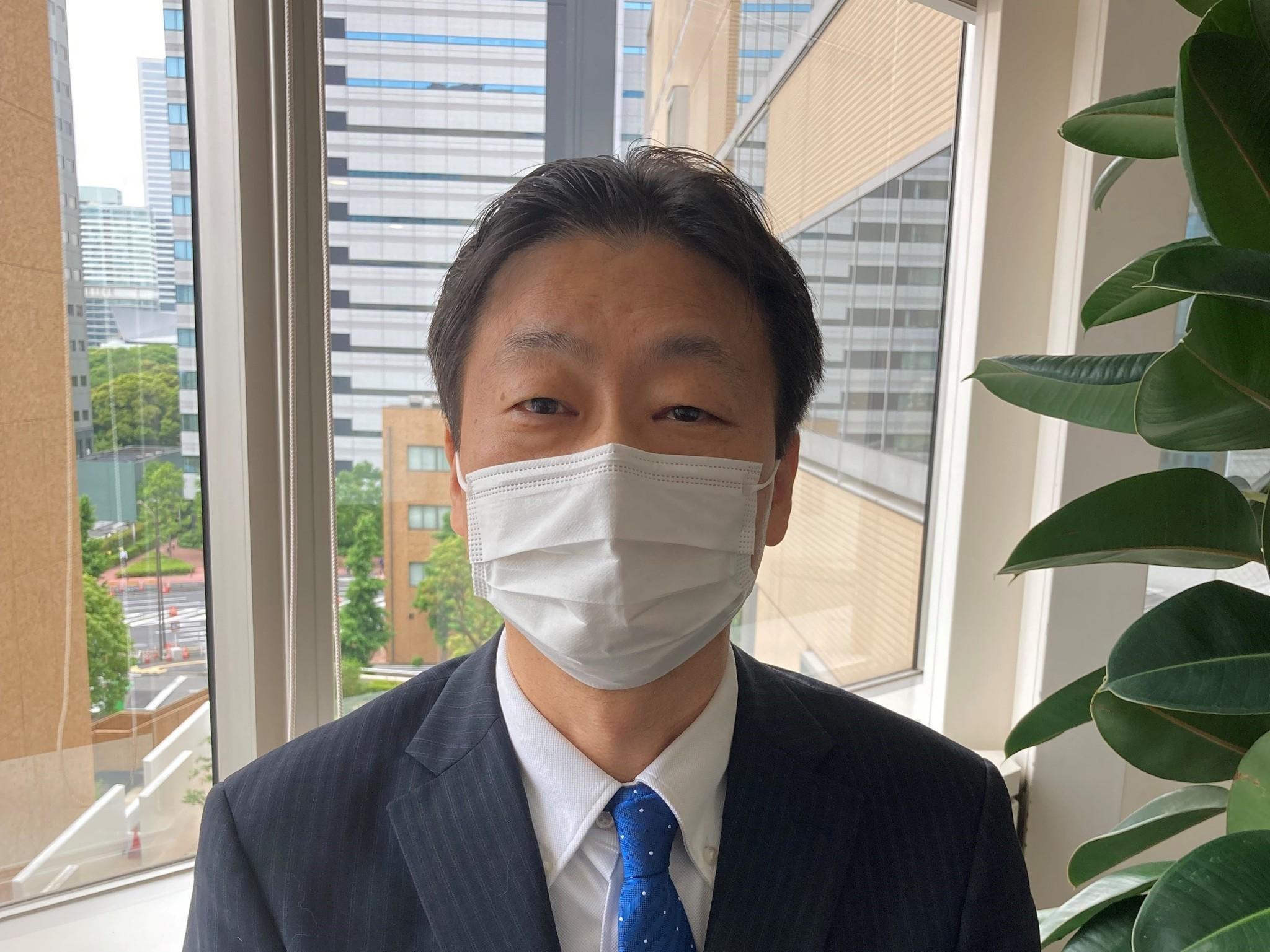 新美昌也さん