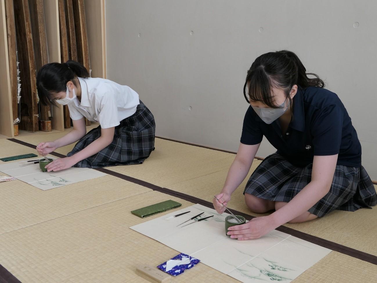 香りを「聞き」広がる世界観　武蔵野大付千代田高等学院香道部　#We are 個性派部活！
