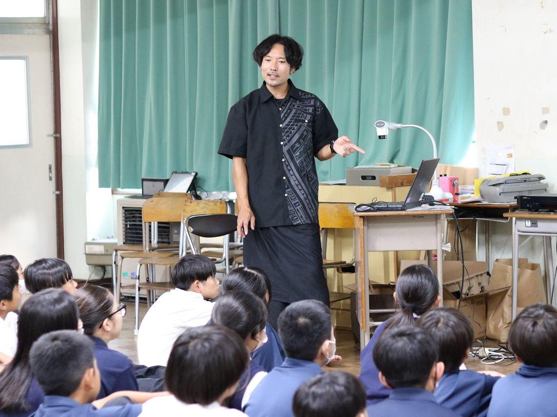 「君にとっての幸せって？」　ソロモンでの経験もとに価値観揺さぶる授業